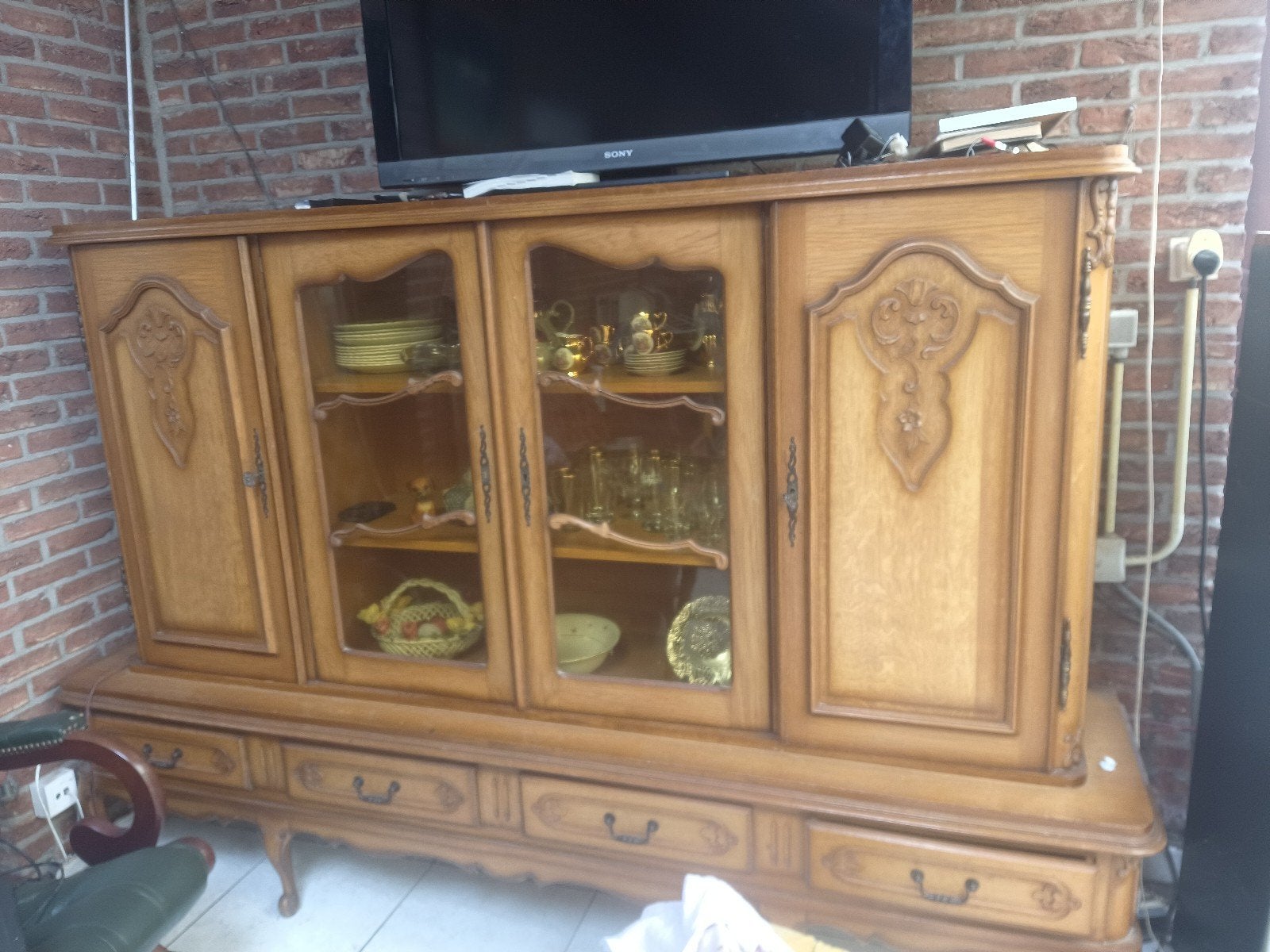 buffetkast met glazen deuren, Ophalen, Gebruikt