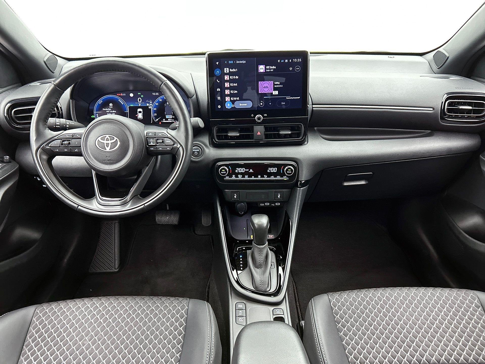 Toyota Yaris 1.5 VVT-i Hybrid Style e-CVT, Auto's, Toyota, Gebruikt, Euro 6, 116 pk, 450 kg