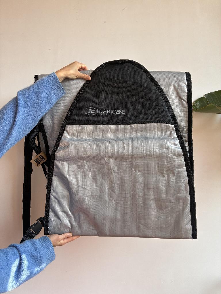 Boardbag Hurricane 6'10'' Surf, Sports nautiques & Bateaux, Planche à voile sur vague, Enlèvement ou Envoi, Neuf, Funboard, Avec sac de transport