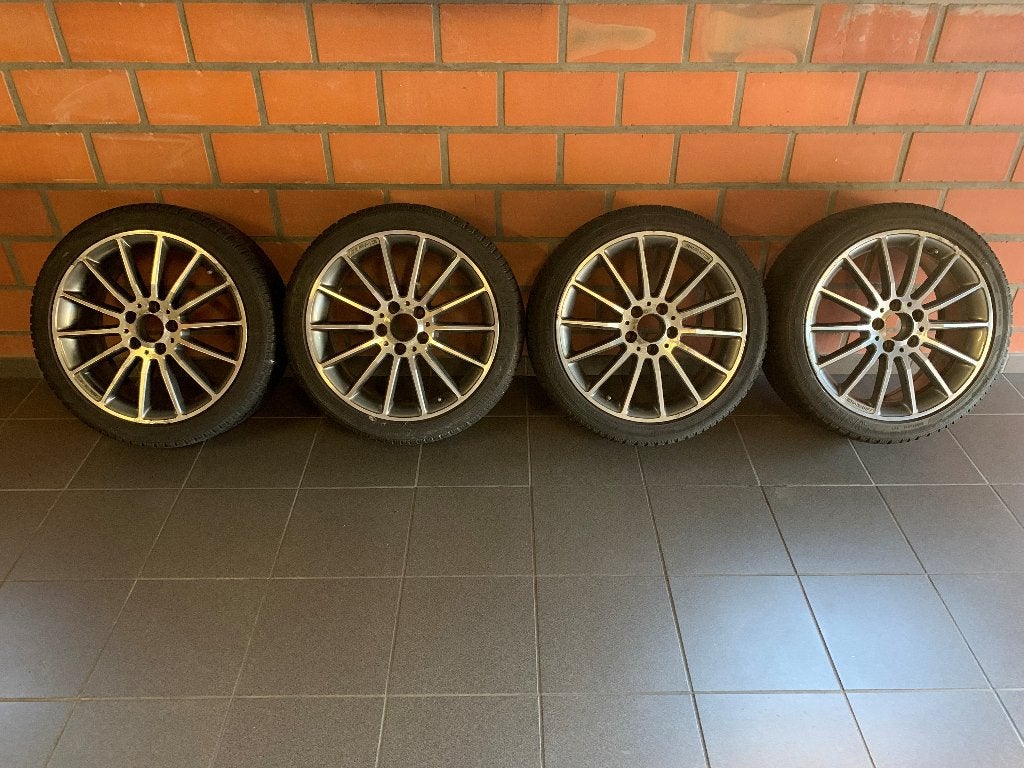Jantes de voiture Mercedes AMG, Pneus et Jantes, Pneus hiver, Véhicule de tourisme, 18 pouces