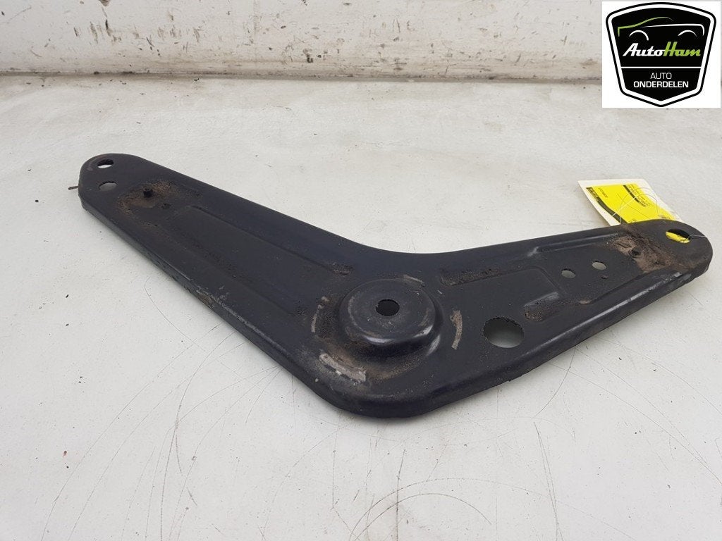 SUPPORT BMW X5 (F15) (01-2013/07-2018) (|67501|33306885675|), Utilisé, BMW, Petuelring 130
80809  München, DE, Bayerische Motoren Werke AG