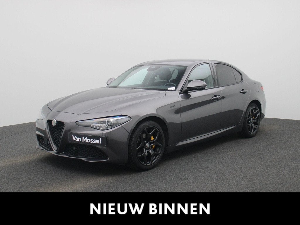 Alfa Romeo Giulia 2.0 TB 200 Sprint AUTO (automatique), Autos, Alfa Romeo, 1429 kg, 4 portes, Entreprise, 1600 kg