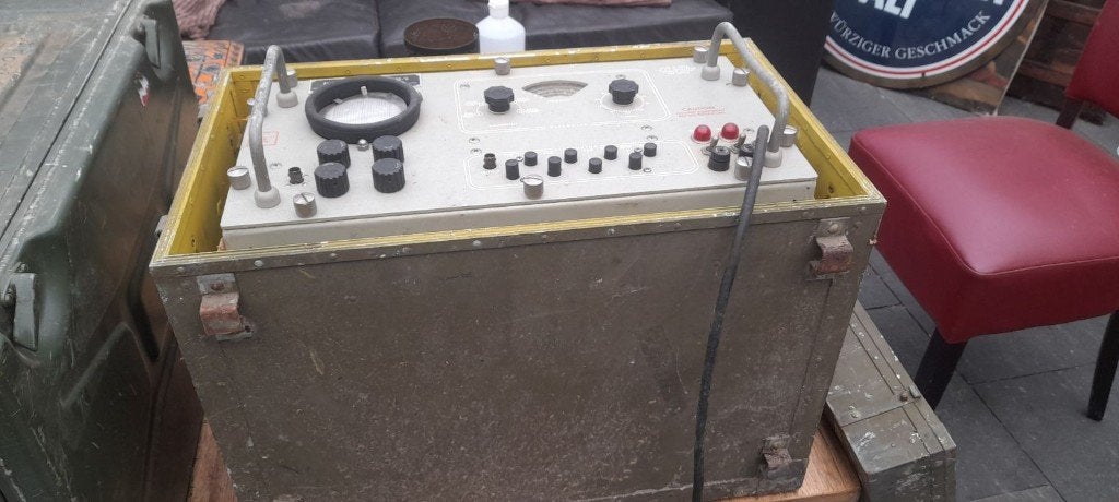 militairia generator 452c/u en stroomverdeelkast, Enlèvement, Armée de terre, Autres types