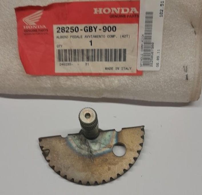 SPINDLE COMP KICK HONDA BALI SFX50 SGX50S SH50 SJ50, Ophalen