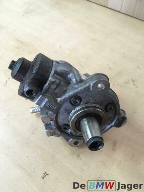 Brandstofpomp BMW E84 E90 E93 F20 F30 F07 F10 F25 7810696, Enlèvement ou Envoi, Utilisé, BMW, BMW