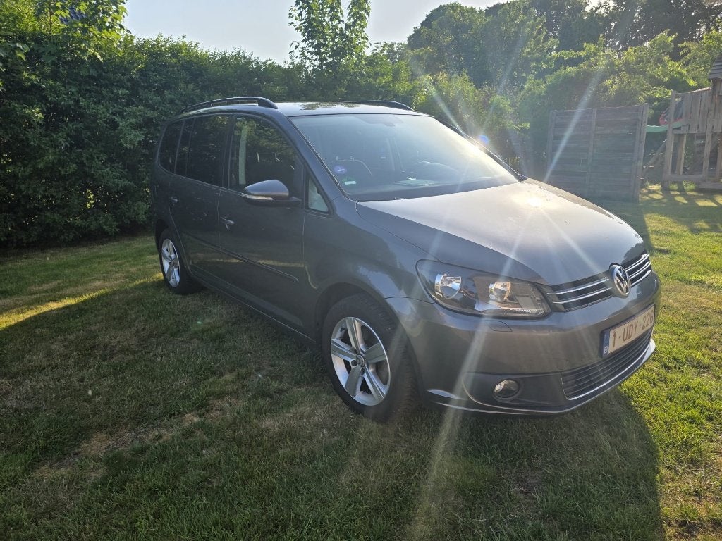 avec climatisation Navi homologué Volkswagen Touran 1.2 TSI, Achat, Boîte manuelle, Particulier, 4 cylindres
