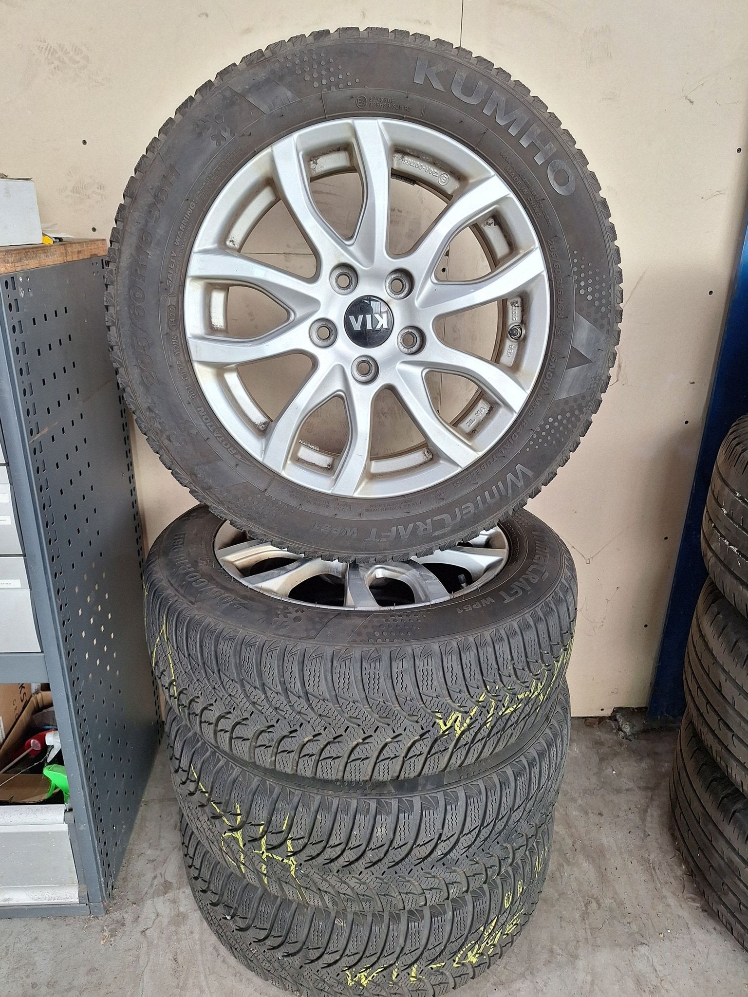 Kia Niro Winterset 16 Inch, Auto-onderdelen, Banden en Velgen, Ophalen, Gebruikt, -, Banden en Velgen