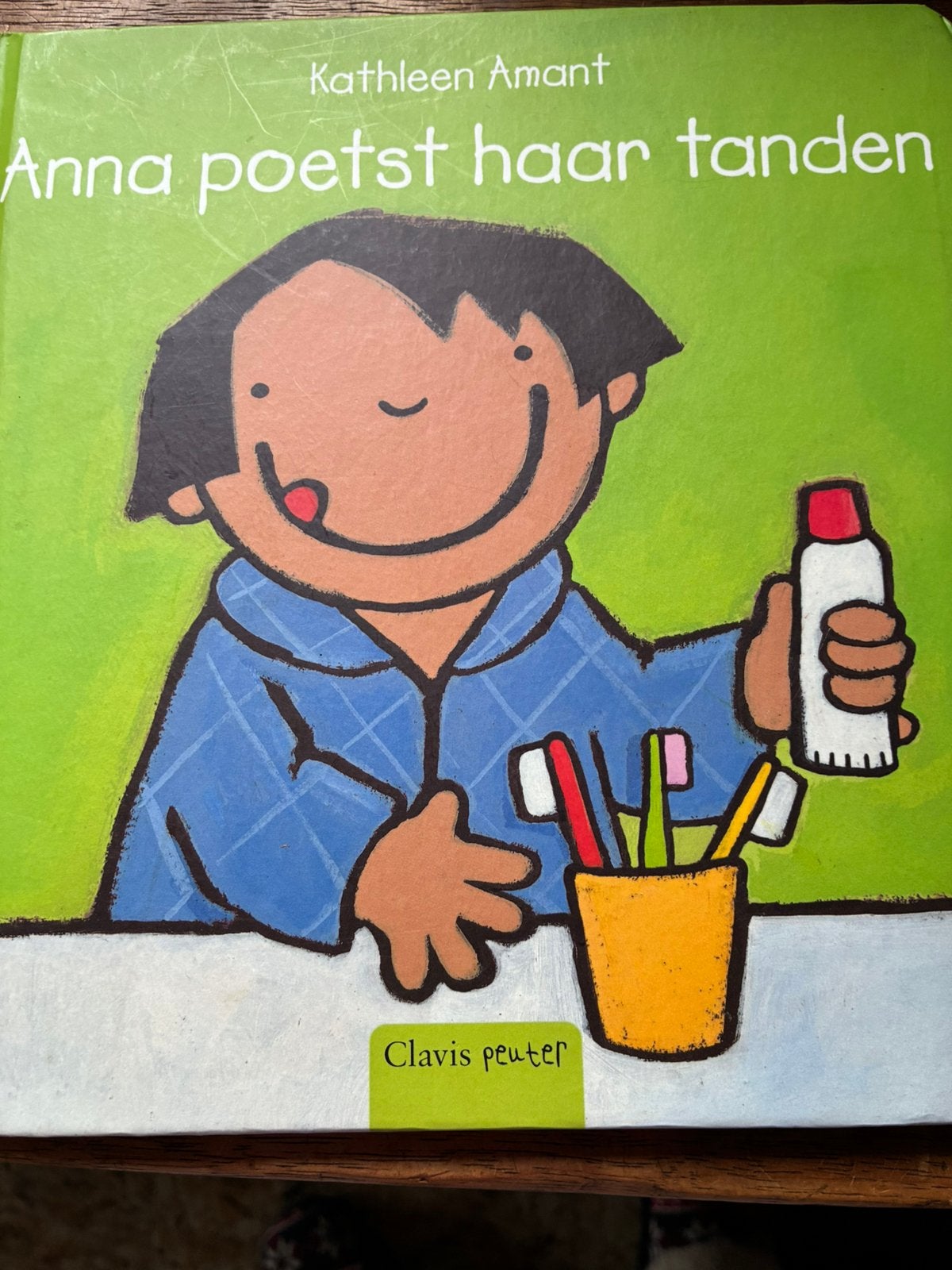 Anna poetst haar tanden,peuters, Ophalen, Zo goed als nieuw