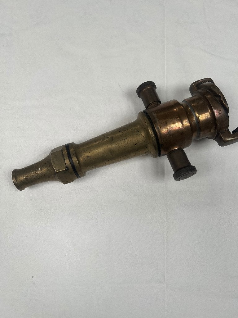 Antieke koperen brandweerspuit, Ophalen, Koper