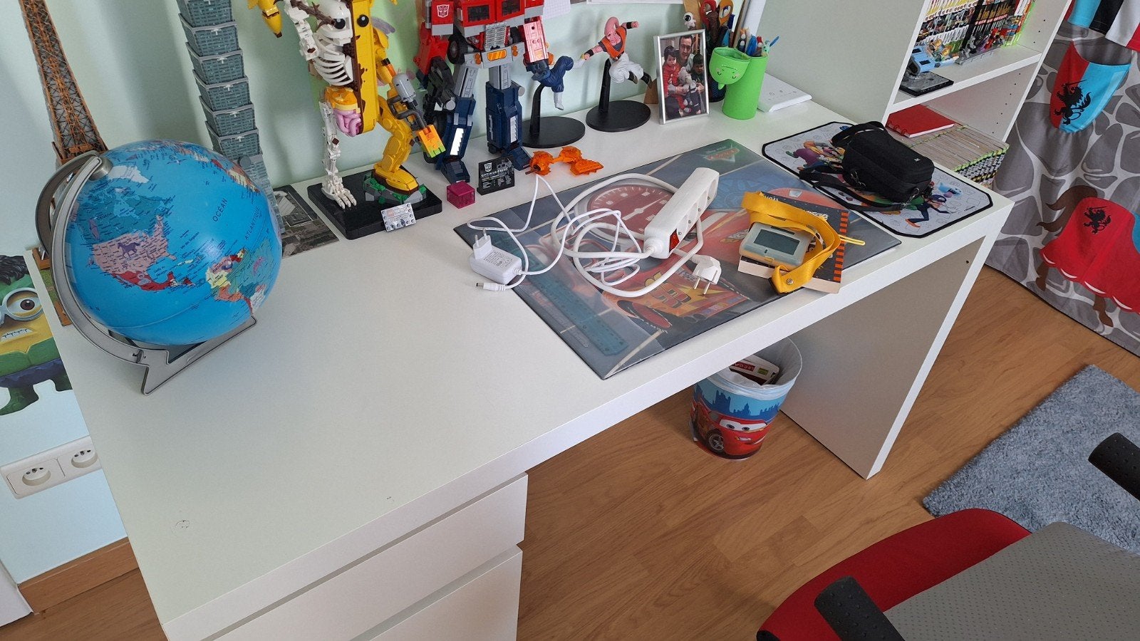 bureau malm ikea, 65 cm, Enlèvement, IKEA, 140 cm
