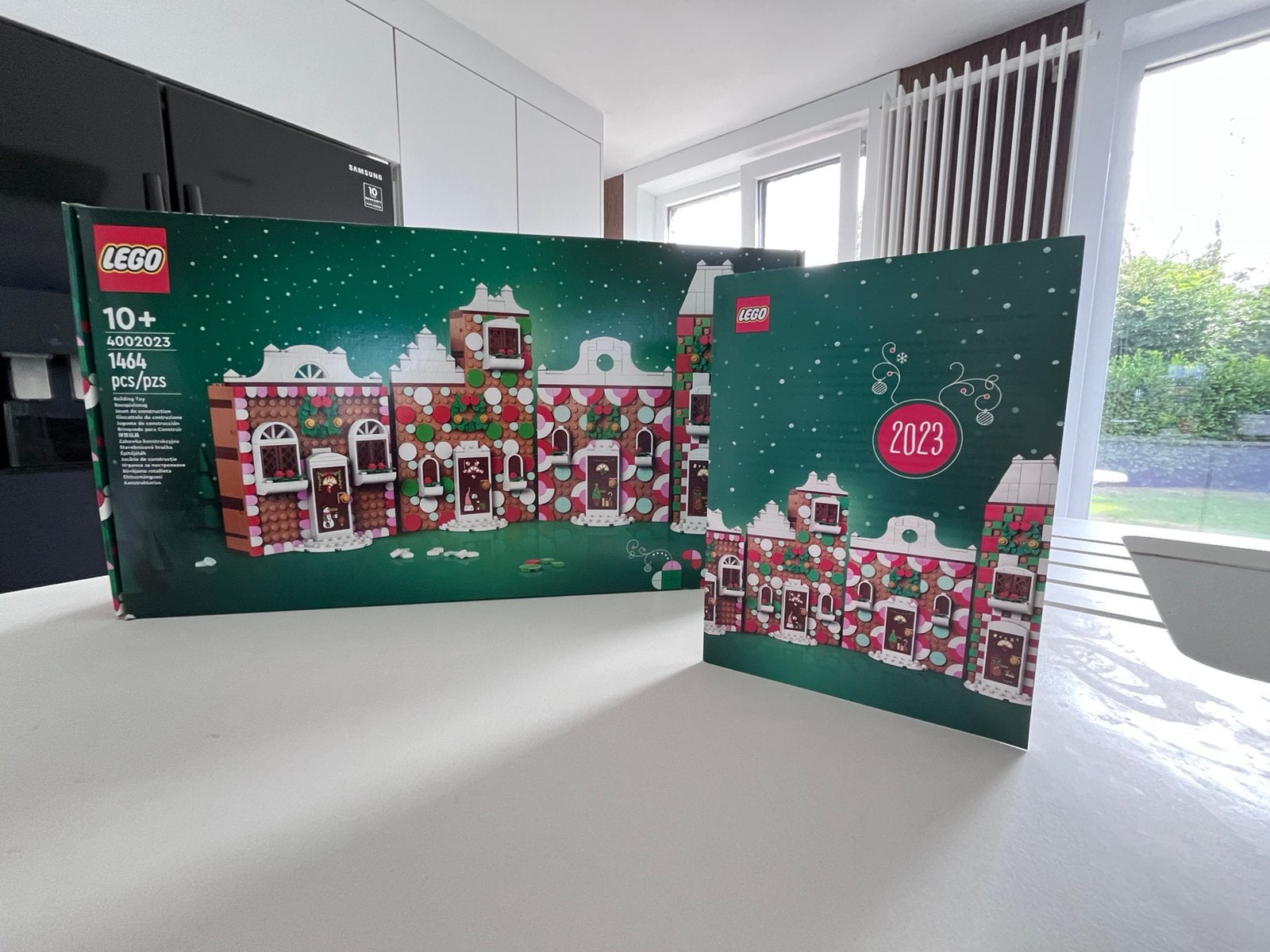 4002023 Employee Exclusive - Gingerbread House, Ophalen, Overige thema's, Nieuw, Complete set