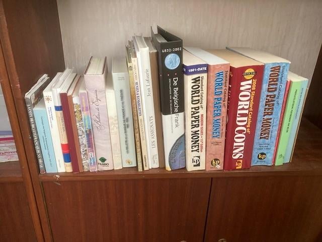 allerhande catalogen voor bankbiljetten zie foto's    100, Ophalen, Bankbiljetten