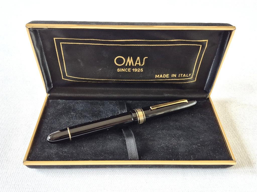 OMAS Ogiva 557-S 14K/585 semi-flex Nib, Collections, Stylos, Autres marques, Enlèvement ou Envoi, Avec boîte, Stylo