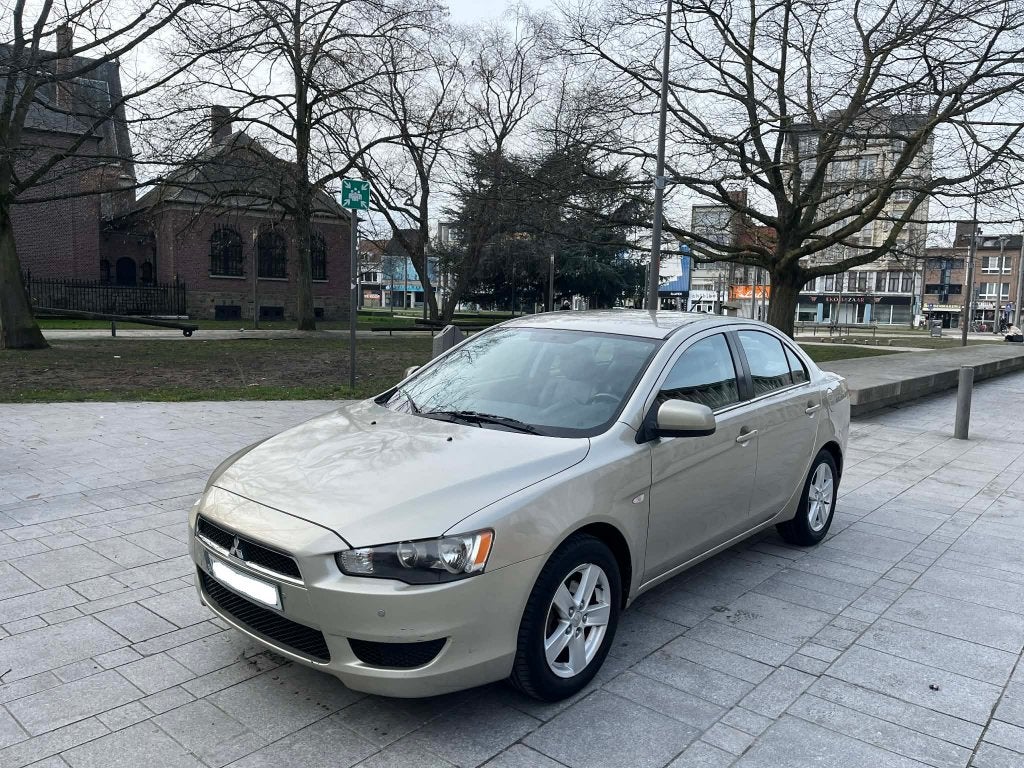 Mitsubishi Lancer 2.0 DI-D 120.000km's Gekeurd met carpass, Auto's, Mitsubishi, Voorwielaandrijving, 4 deurs, Zwart, 4 cilinders