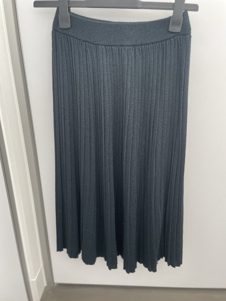 Groene rok maat XS van H&M, in perfecte staat, Kleding | Dames, H&M, Ophalen of Verzenden, Zo goed als nieuw, Maat 34 (XS) of kleiner