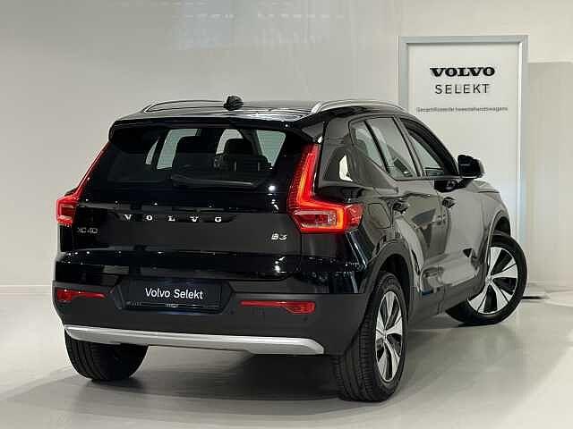 Volvo XC40 B3 Mild hybrid + LEDER/PDC VOOR EN ACHTER, Auto's, Automaat, https://public.car-pass.be/vhr/3d2edec0-e919-4085-9ce7-7f5dda8cc533