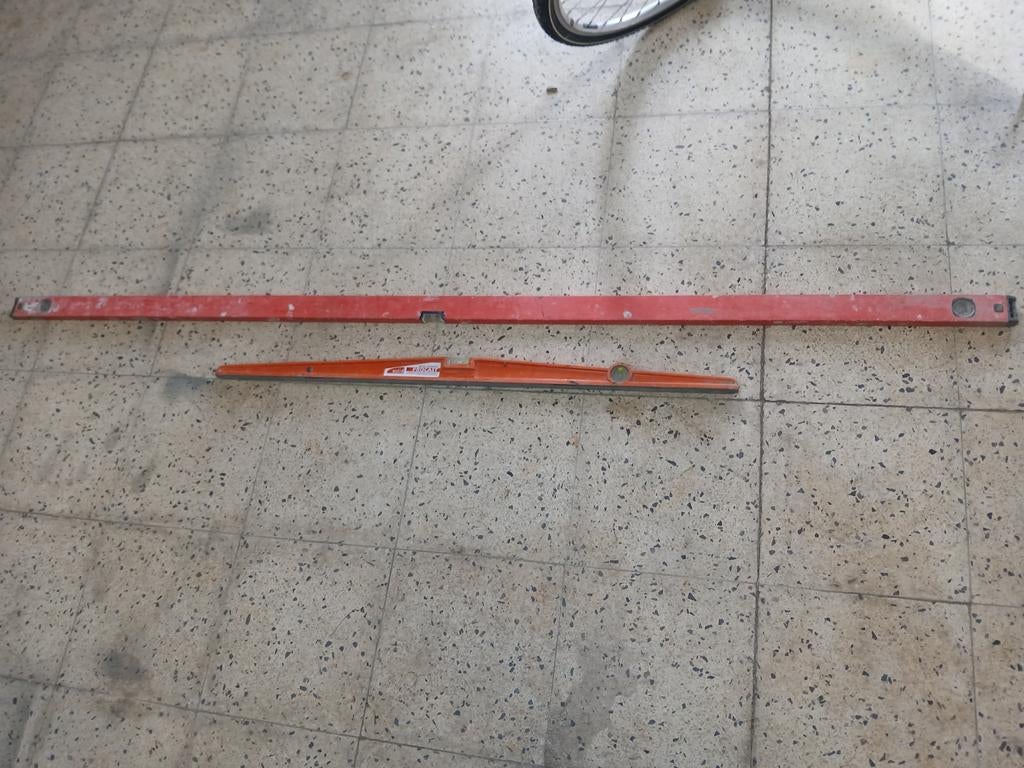 Waterpassen 2 stuks, Doe-het-zelf en Bouw, Ophalen, Gebruikt