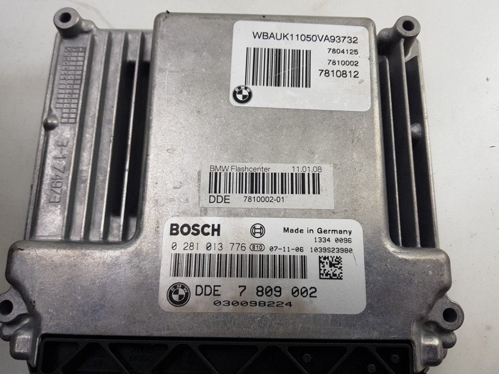 COMPUTER MOTOR BMW 1 serie (E81) (01-2006/09-2012), Robert Bosch AG, Gebruikt, BMW, Robert-Bosch-Allee 1
74232  Abstatt, DE