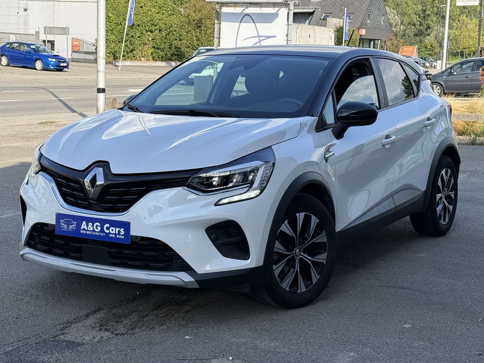Renault Captur Captur 1.0 TCe Limited GPF Garantie 12 Maande, Autos, 121 g/km, Achat, https://public.car-pass.be/vhr/eab6cc1e-22d8-43b2-8c70-ea51a89d148b