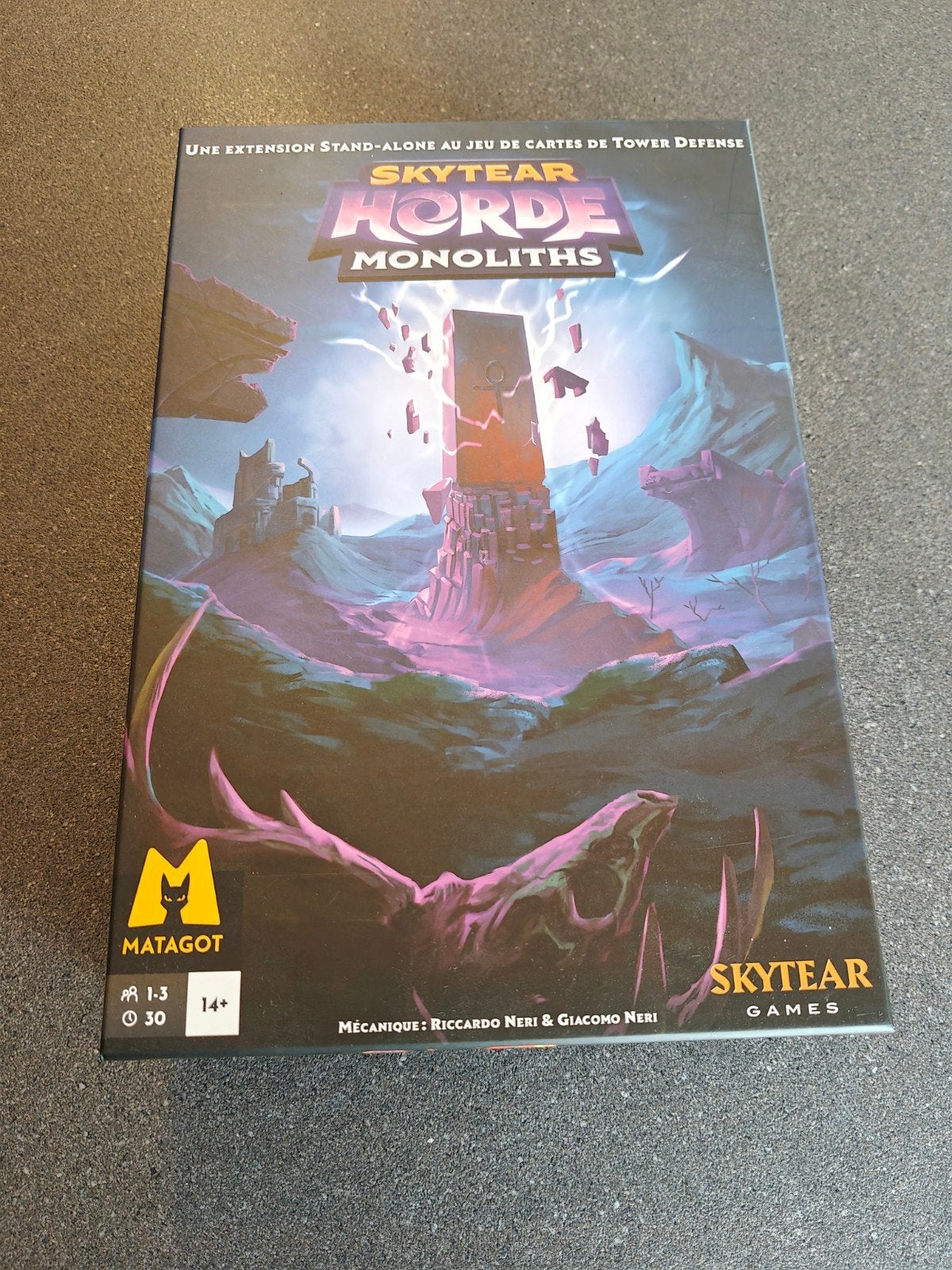 Sky tear Horde - jeux de tower défense, Livres, Enlèvement, Comme neuf