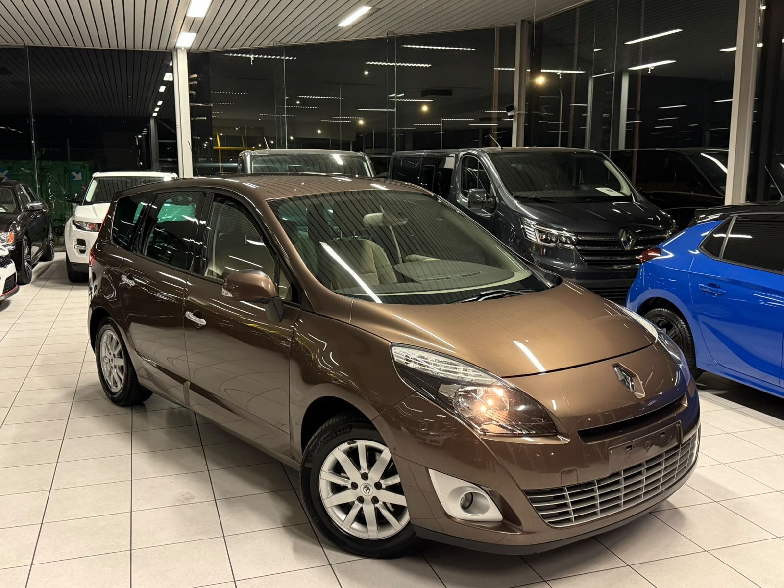 Renault Scenic 1.9dCi 96kW Euro 5, 94 kW, Euro 5, Achat, 1578 kg