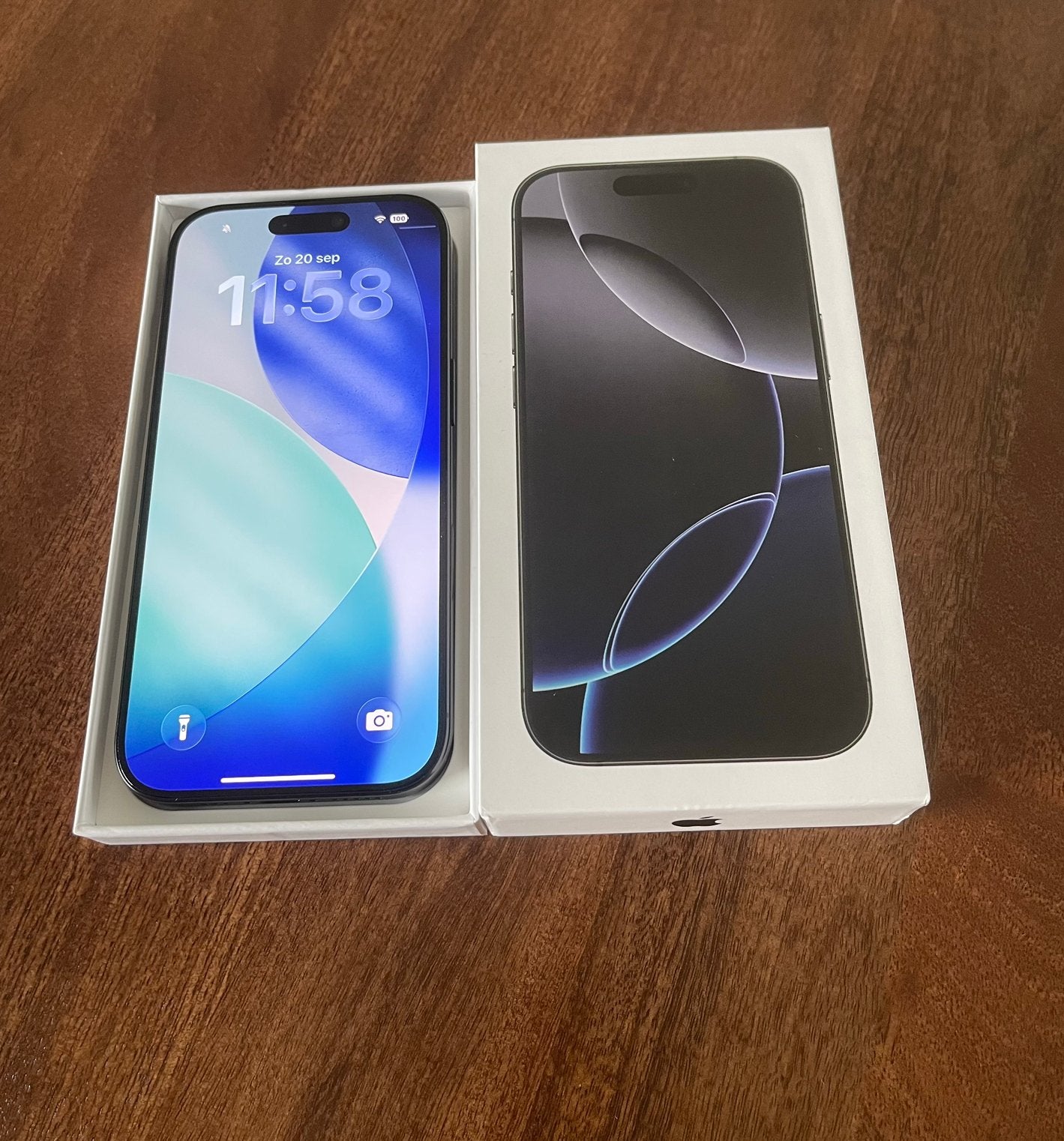 Apple iPhone 16 Pro 128 Go - Batt95% - Boîte - Pas de FaceID, IPhone 16 Pro, 128 GB, Enlèvement ou Envoi, Comme neuf