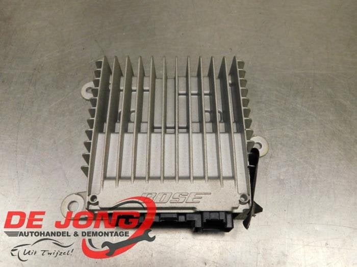 Amplificateur radio d'un Mazda CX-5, -, 3 mois de garantie, Mazda, Utilisé