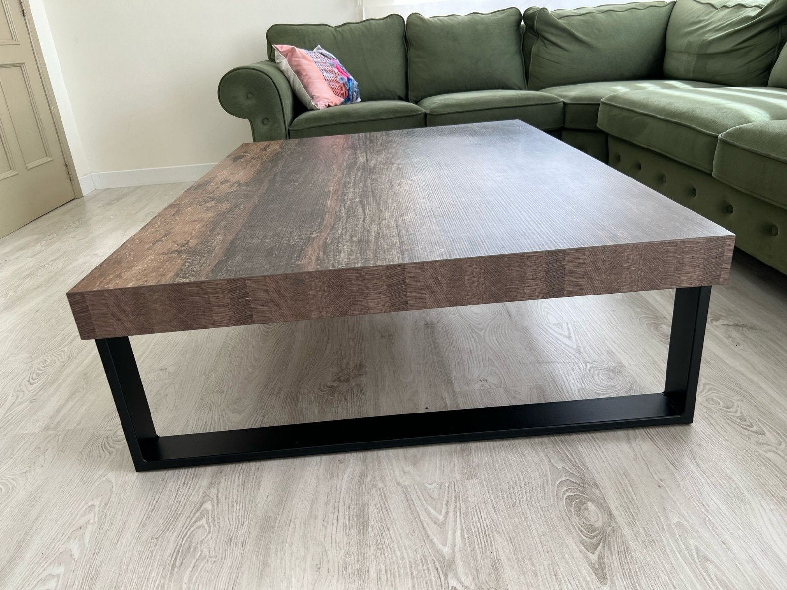 Grote mooi salontafel, Huis en Inrichting, Tafels | Salontafels, Ophalen