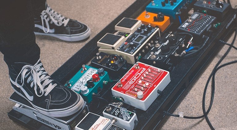 Zoek defecte en/of oude effectpedalen!, Musique & Instruments, Effets, Enlèvement ou Envoi
