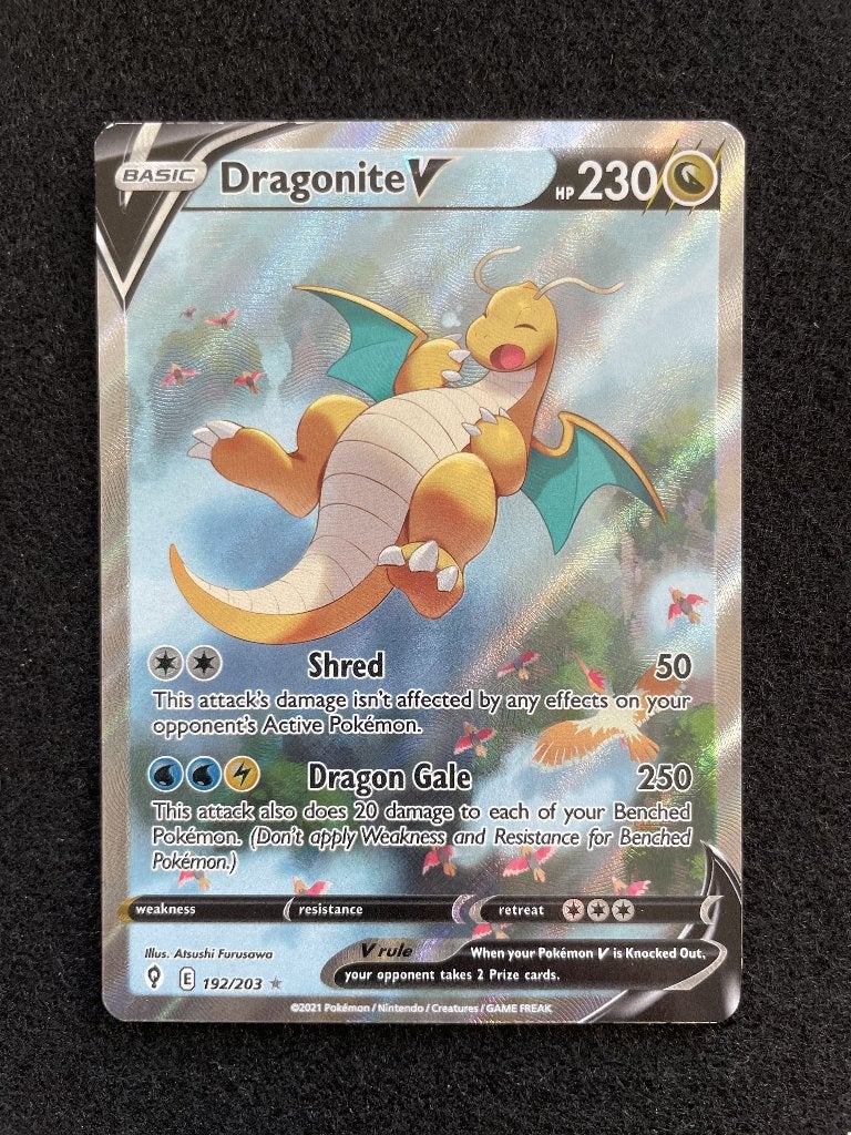 1x Dragonite V (EVS 192) Evolving Skies SWSH - Pokemon!, Enlèvement ou Envoi, Comme neuf, Cartes en vrac, Foil