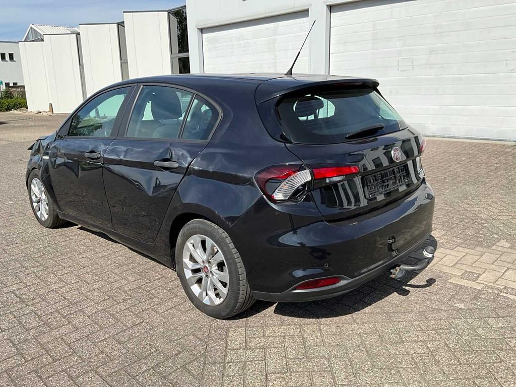 2017 Fiat Tipo Personenauto, Auto's, Gebruikt, Bedrijf, Overige carrosserie, Tipo