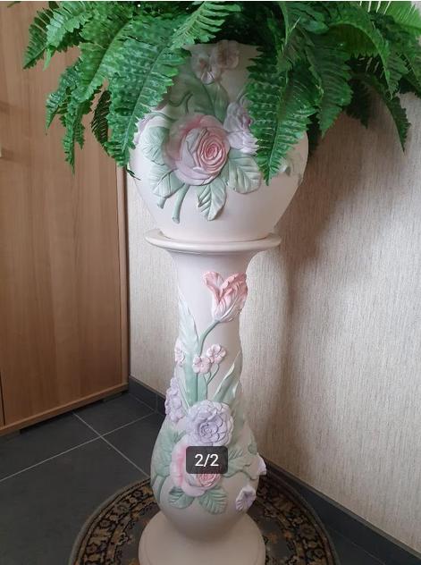 Bloempot op staander - Italiaanse biscuit, Enlèvement