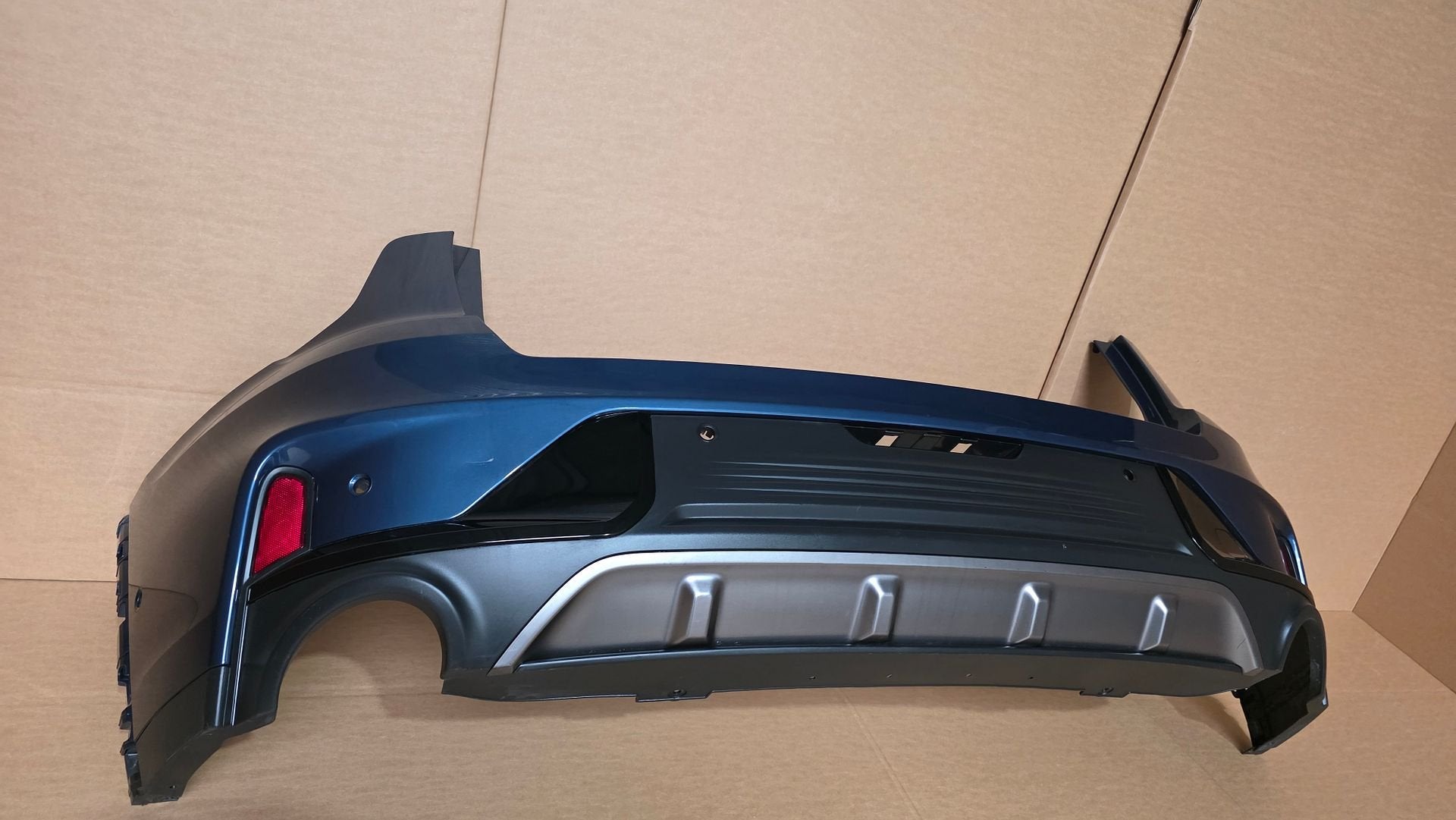 Achterbumper LYNK & CO 01 ORIGINEEL BUMPER bj.2018-2025, Arrière, -, Origine de la pièce connue, Utilisé