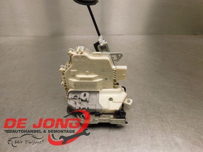 Serrure portière mécanique 4portes avant droite d'un Audi, -, 3 mois de garantie, Audi, Utilisé