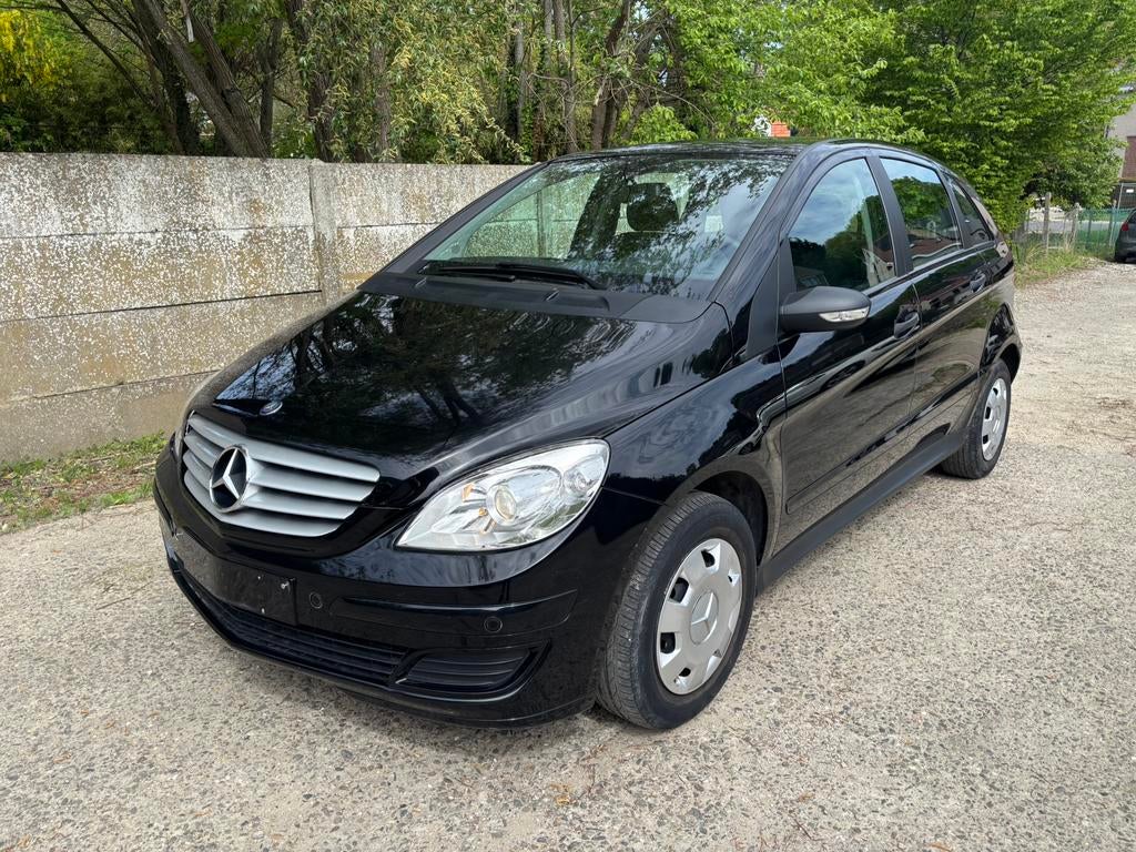 MERCEDES CLASSE B150 ESSENCE 99.000km!, Achat, Entreprise, Boîte manuelle, Entretenue par le concessionnaire