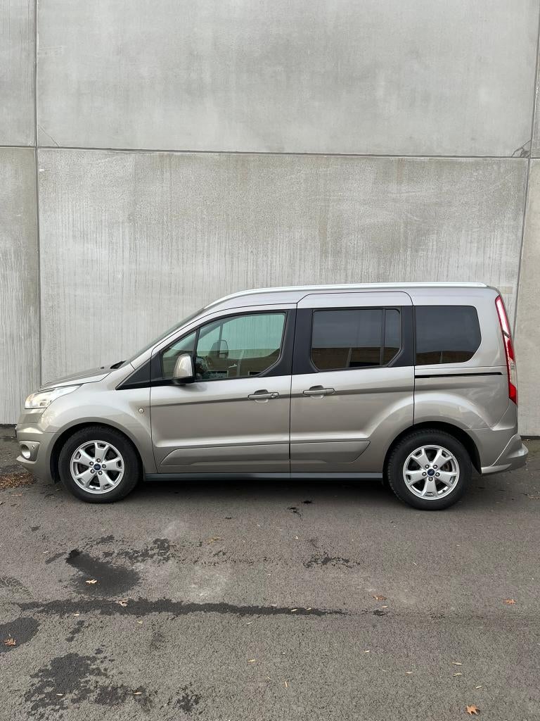 FORD TOURNEO CONNECT / PANO / TREKHAAK / PARKSENS. /, Auto's, Ford, Voorwielaandrijving, Electronic Stability Program (ESP), Overige kleuren