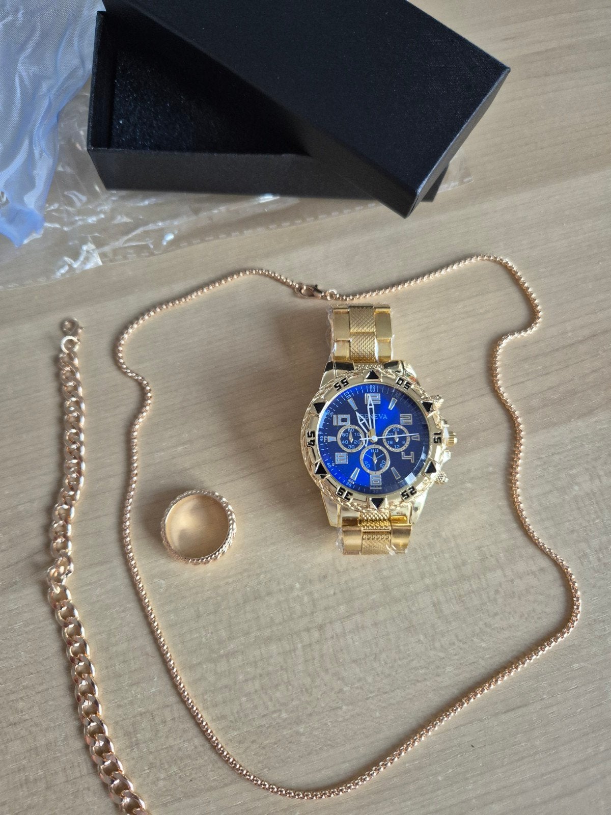 Montres Hommes, Enlèvement ou Envoi, Neuf