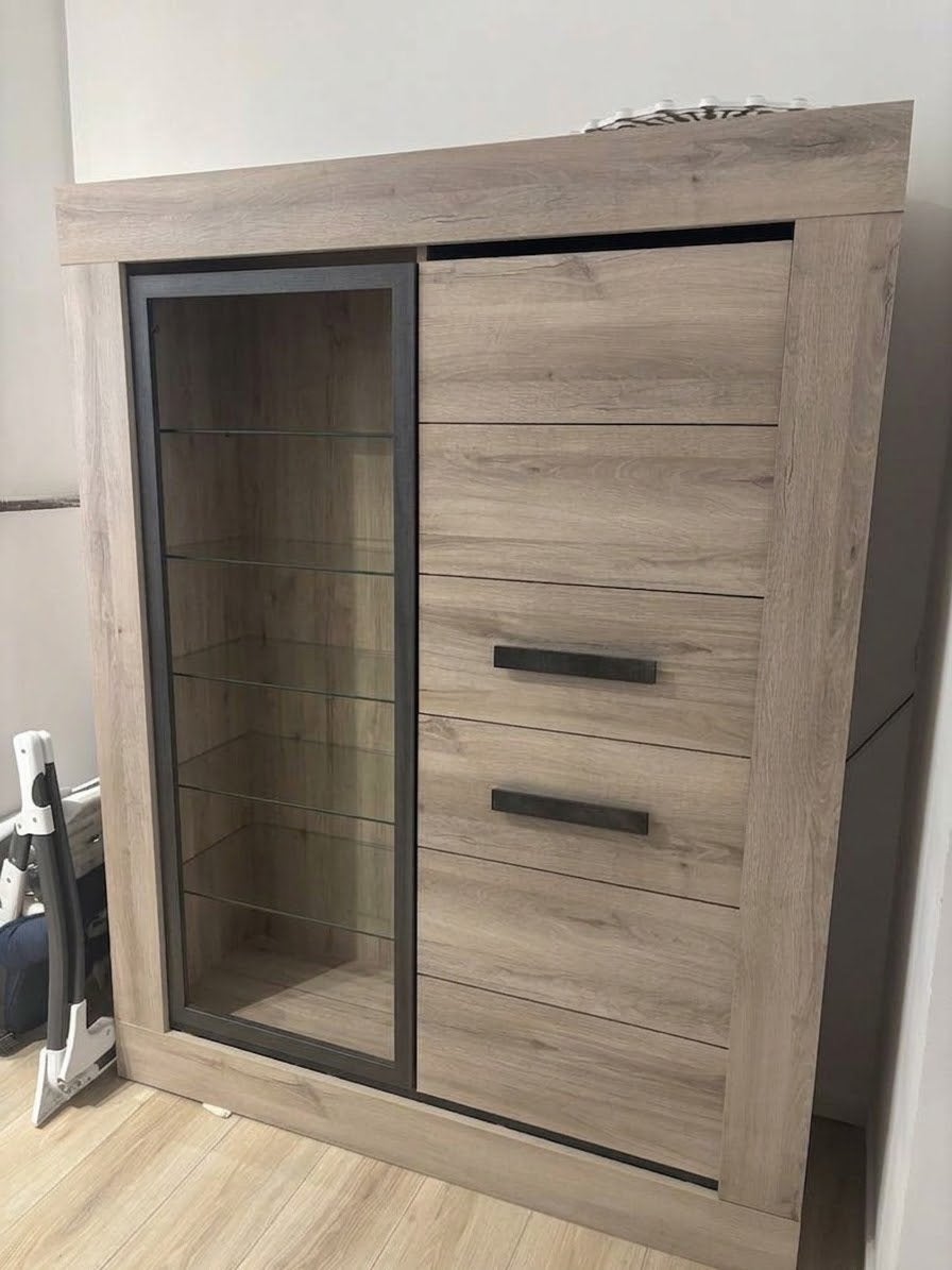 Vitrine, Tuin en Terras, Ophalen, Zo goed als nieuw, Hout