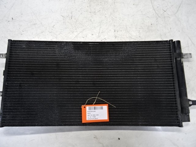 RADIATEUR CLIMATISATION Audi Q5 (8RB) (8T0260401E), Auto-Union-Straße  1,
85057  Ingolstadt, DE, Info@audi.de, Audi, Utilisé