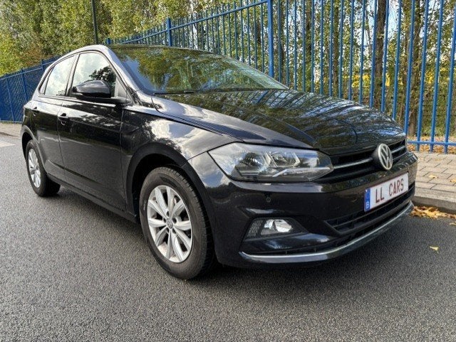 VOLKSWAGEN POLO 1.0 TSi HIGHLINE CLIM//VELGEN//GPS, Auto's, Stof, Euro 6, Zwart, Bedrijf