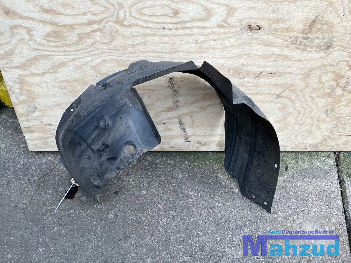 OPEL CORSA C rechts voor modderkuip wielkuip 2000-2005, Opel Automobile GmbH, Avant, Opel, Bahnhofsplatz 1
65423  Russelsheim am Main, DE