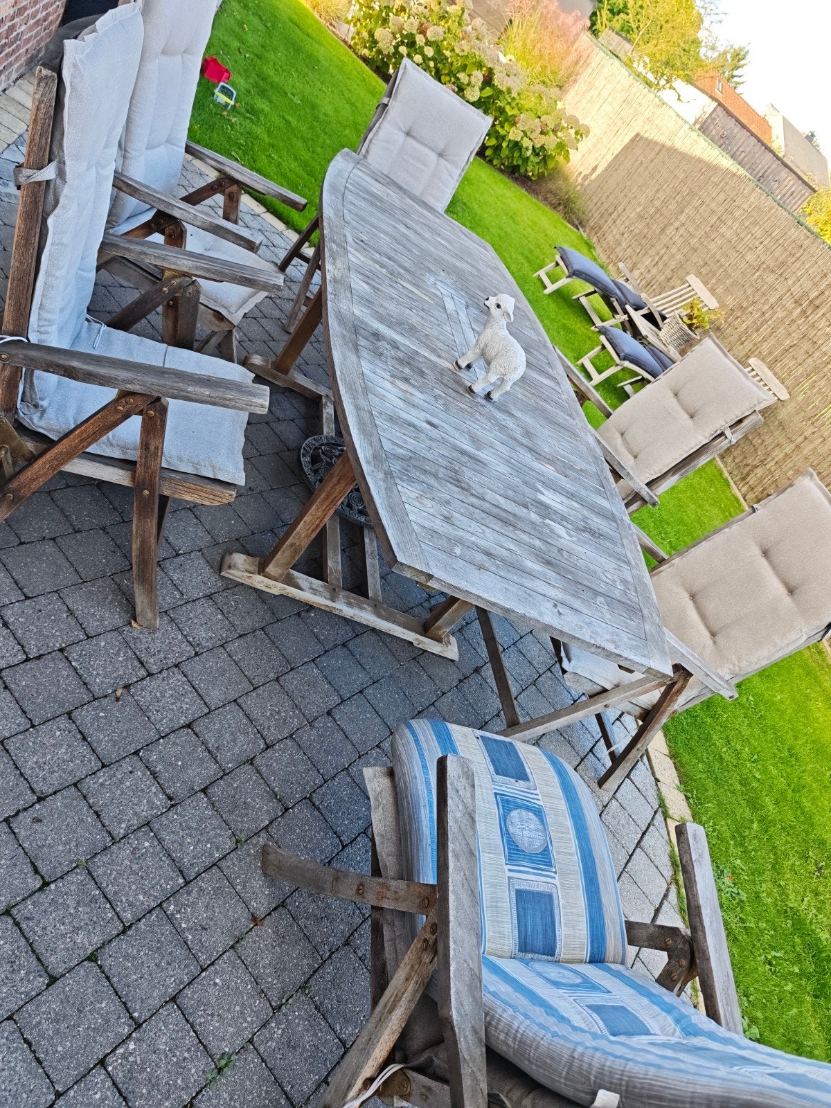 tuintafel en 6 stoelen, Ophalen, Gebruikt, Hardhout, 6 zitplaatsen