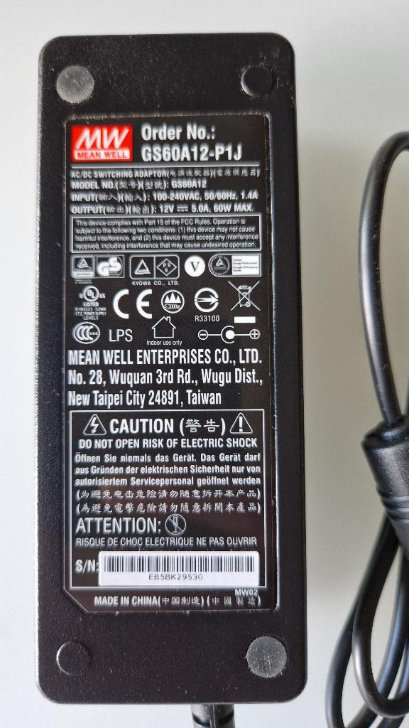 Voeding - adapter 12V - 5A 60Watt NIEUW, Ophalen of Verzenden, Nieuw