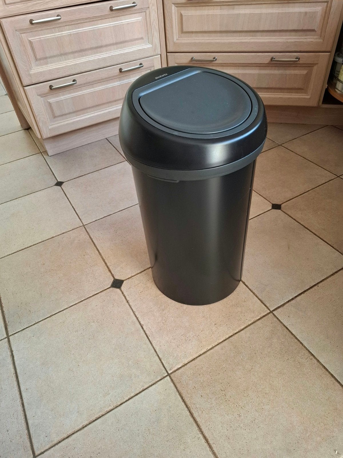 poubelle brabantia 60 litres, 50 – 75, 40 litres ou plus, Enlèvement, Utilisé