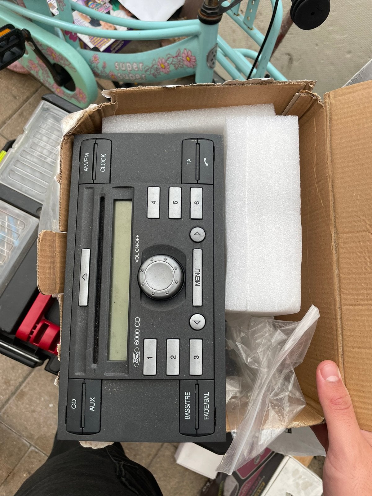 Ford fiesta radio, Ophalen, Zo goed als nieuw