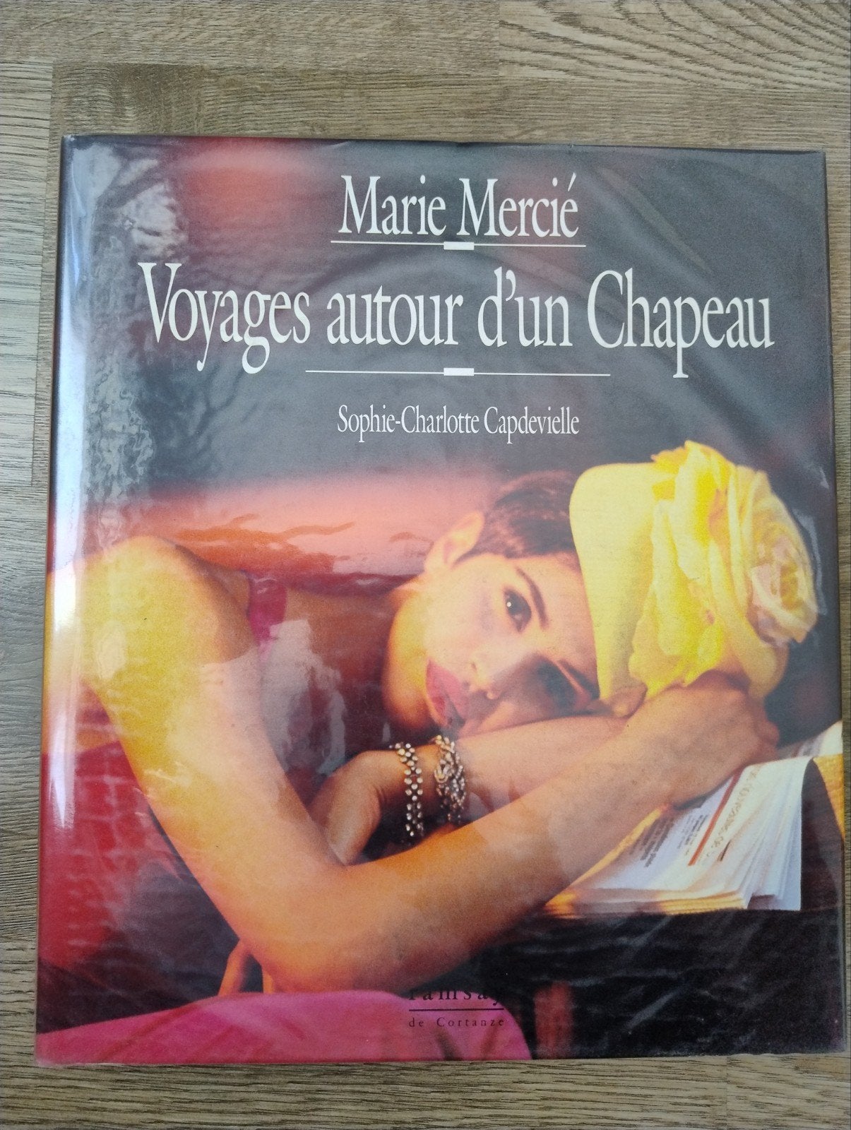 Voyages autour d'un chapeau Marie Mercié