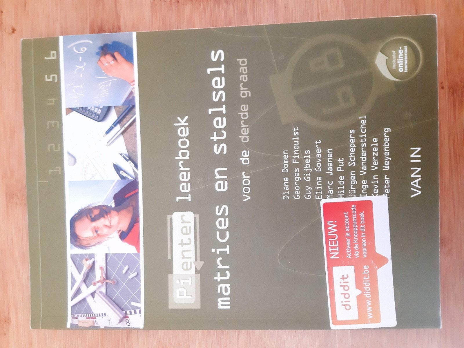 Pienter 5/6 ASO/TSO - 6/8u Matrices en stelsels leerboek, Boeken, Ophalen of Verzenden, ASO, Nederlands