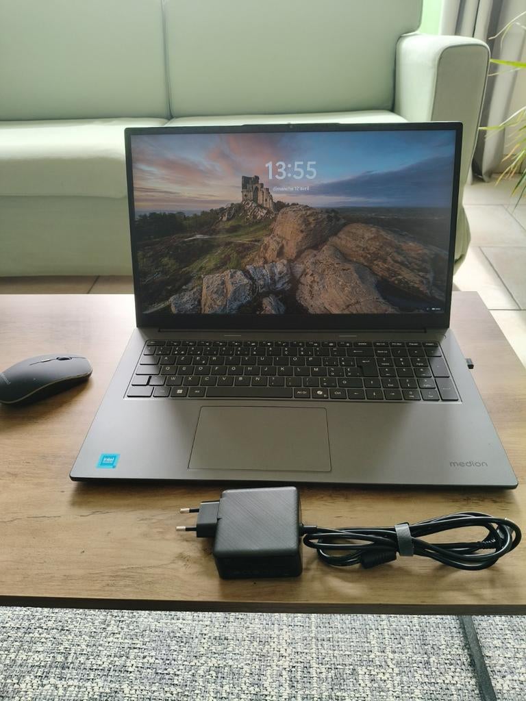 Pc portable, Neuf, 17 pouces ou plus