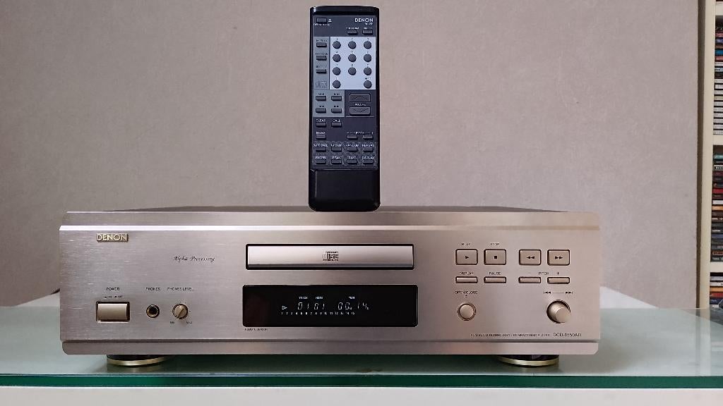 Denon DCD 1550AR  Couleur champagne + télécommande., TV, Hi-fi & Vidéo, Enlèvement ou Envoi, Comme neuf