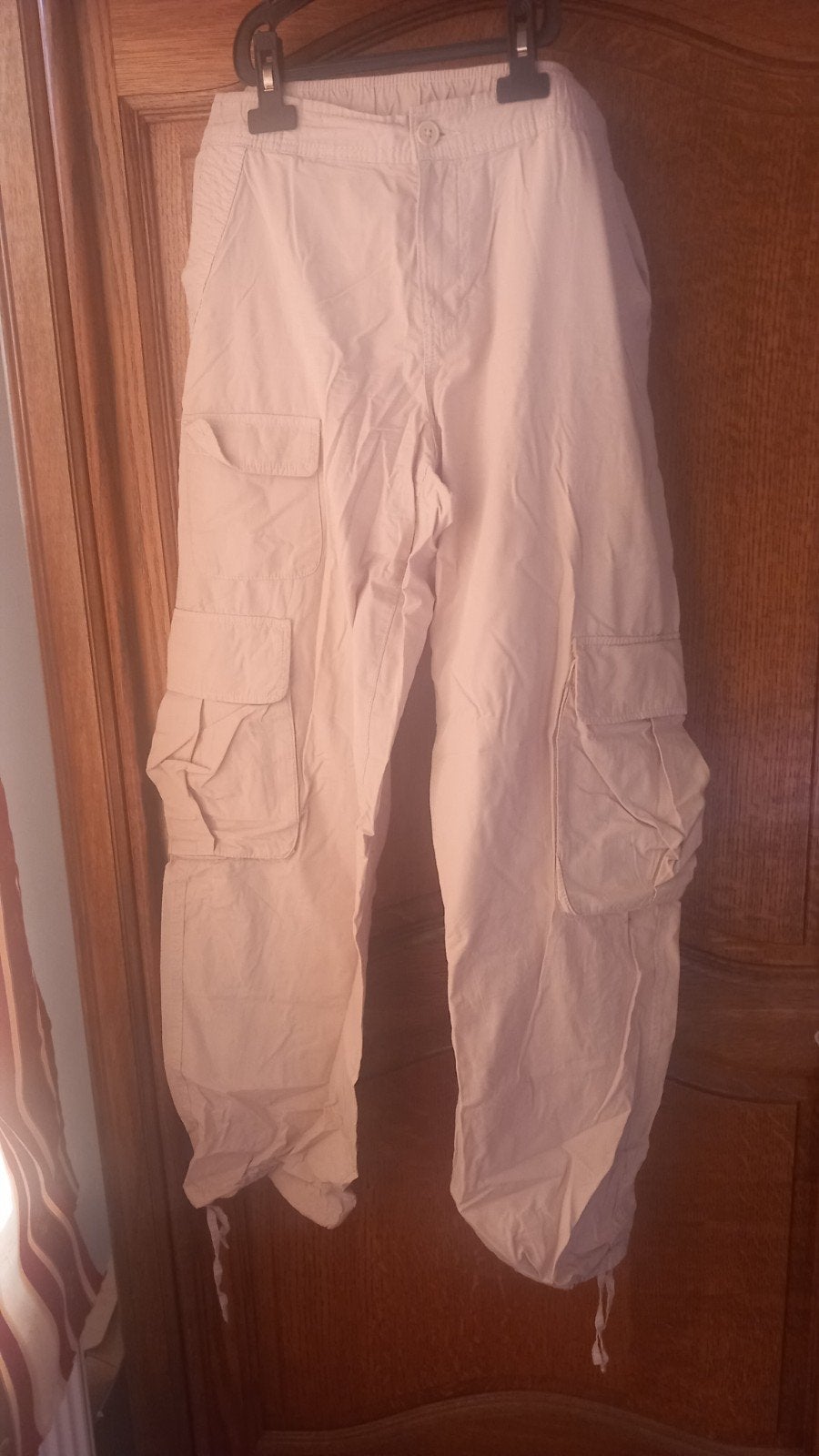 cargo broek. beige. C&A, maat 40, Maat 38/40 (M), Beige, Ophalen of Verzenden, Lang